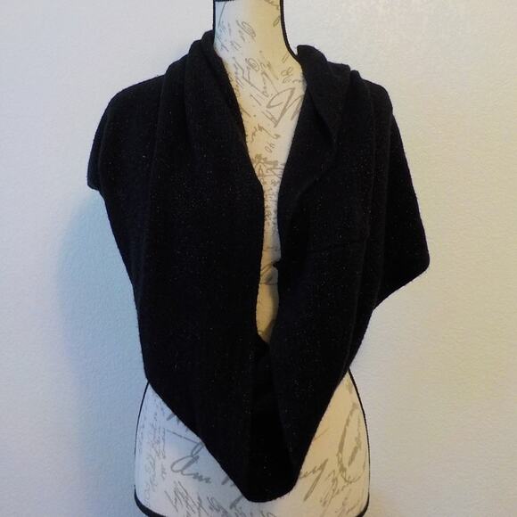 VTG Dilladrs Infinity Scarf Knit Black Metallic 21x32 Classic Minimalist Comfort - Picture 1 of 4
